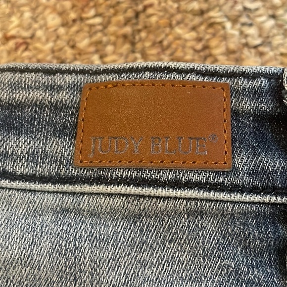 Womens Judy Blue Boyfriend Fit Ripped Denim High Rise Jeans - Picture 6 of 6